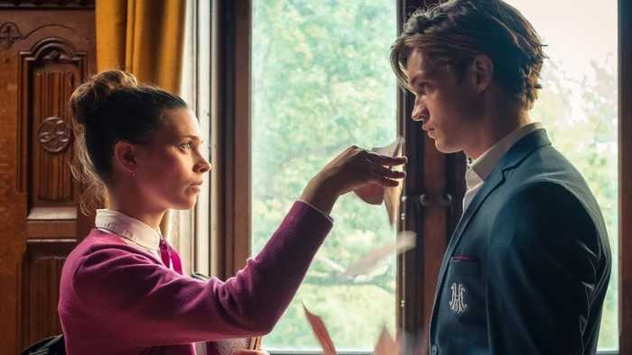 Макстон-холл - похожие сериалы - список